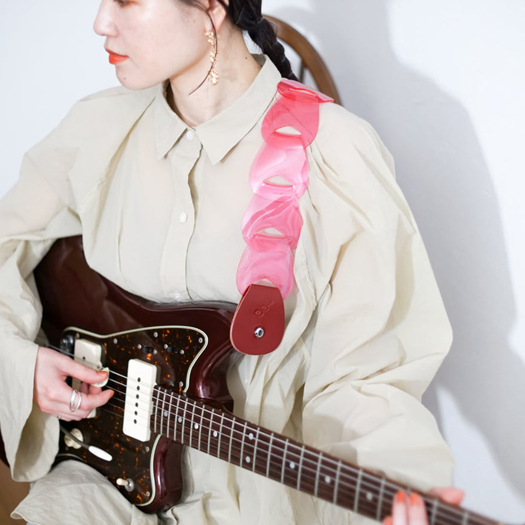 ギターストラップで肩が痛い…原因と対策を5STEPで解決！
