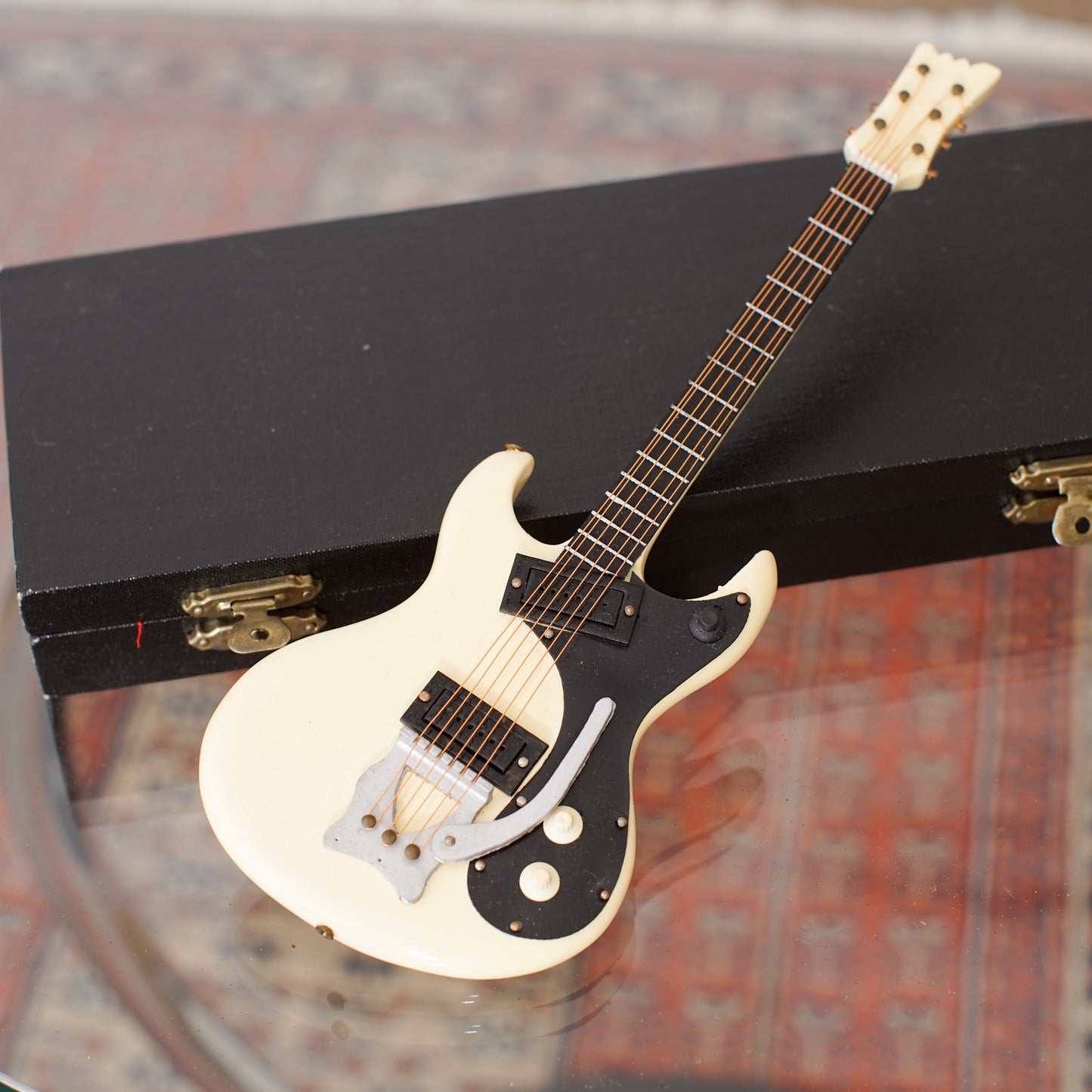 Vintage Guitar Figure with Hard Case | Vintage Clothing &amp; Accessories Selected by Guitar Strap Shop