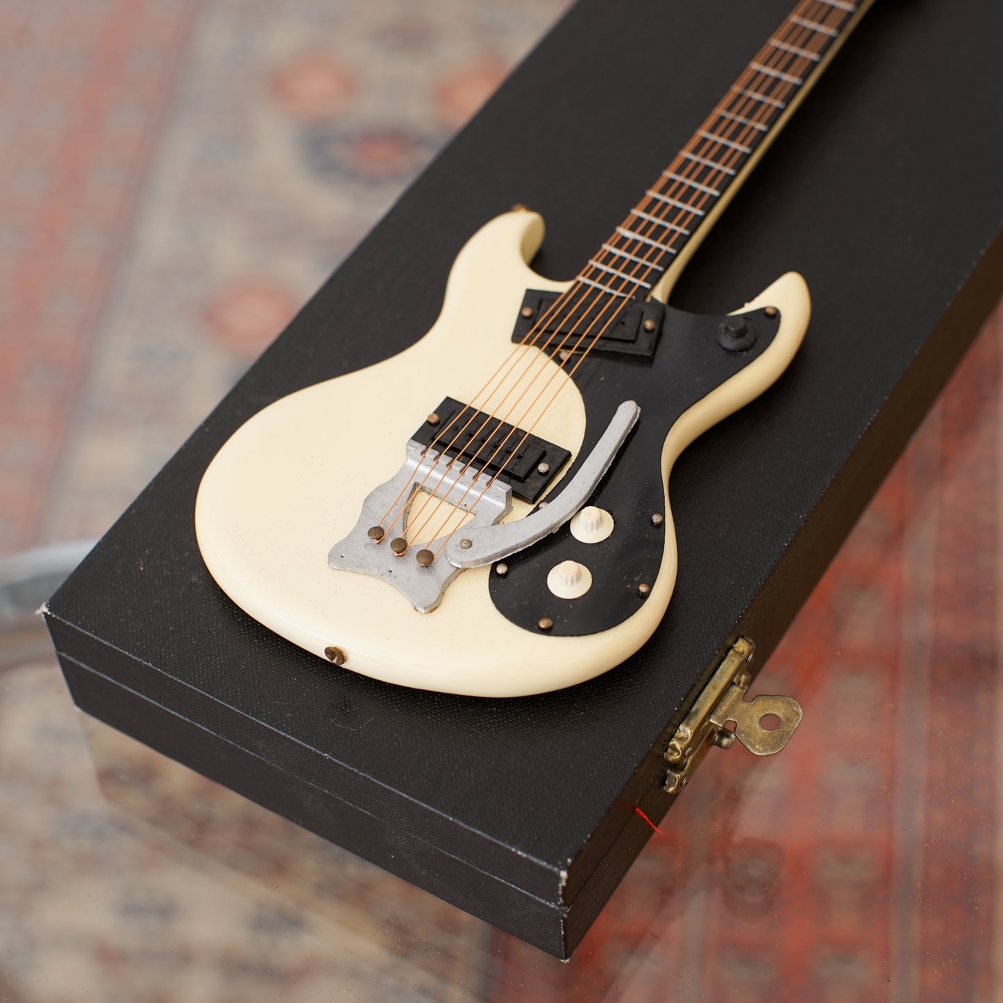 Vintage Guitar Figure with Hard Case | Vintage Clothing &amp; Accessories Selected by Guitar Strap Shop
