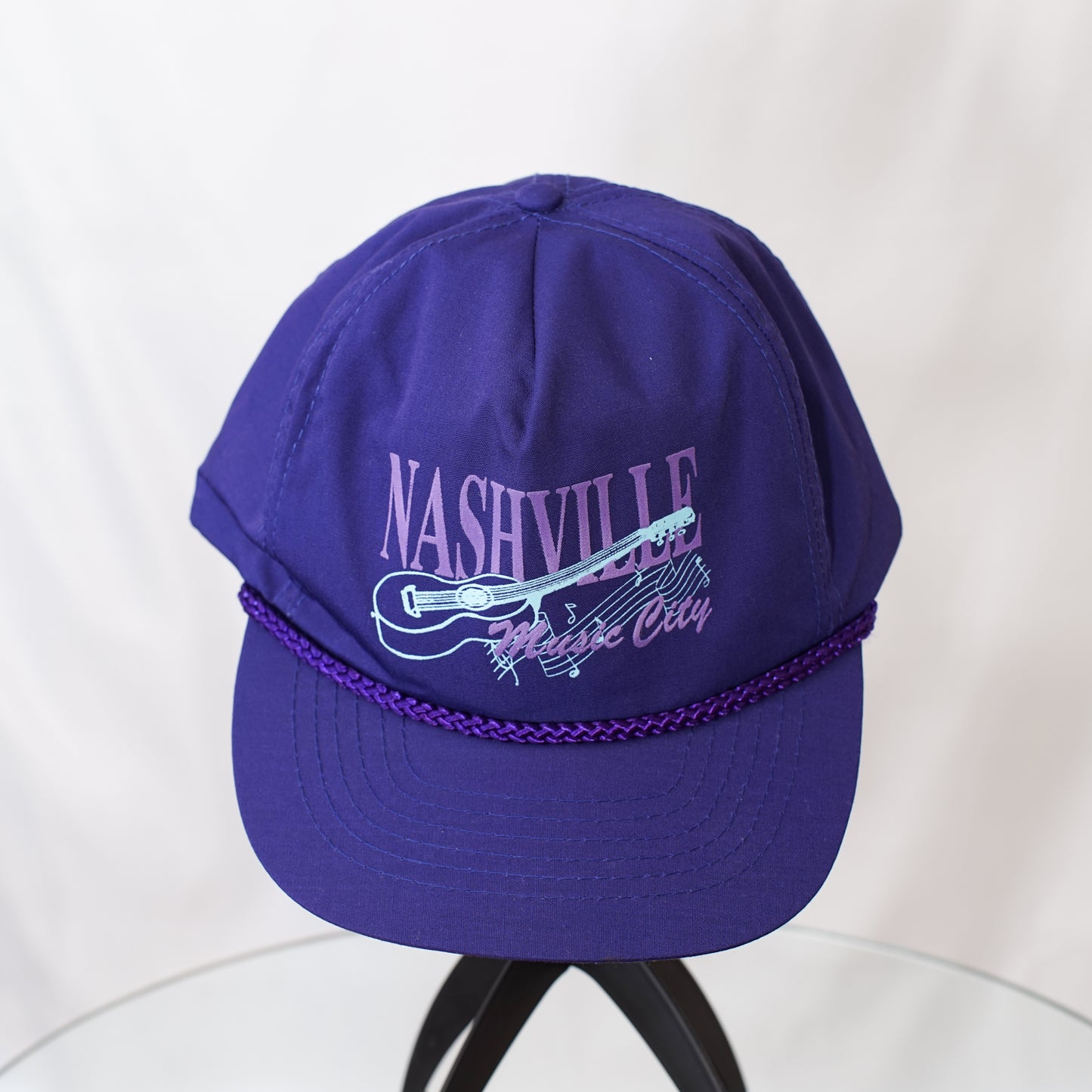 NASHVILLE Music City Cap: A trucker cap from the guitar town of Nashville | Vintage clothing and accessories selected by a guitar strap shop