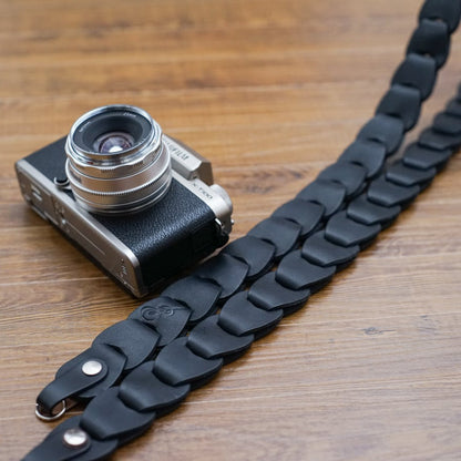 folklole for Camera Folklore | Camera strap like scales