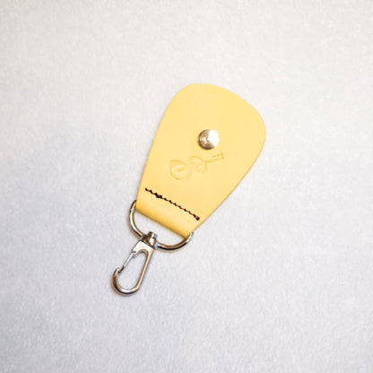 Backstage for Bag | An attachment that transforms a guitar strap into a shoulder bag strap