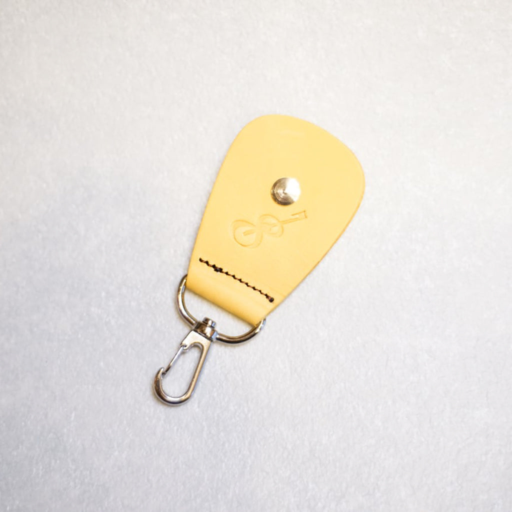 Backstage for Bag | An attachment that transforms a guitar strap into a shoulder bag strap