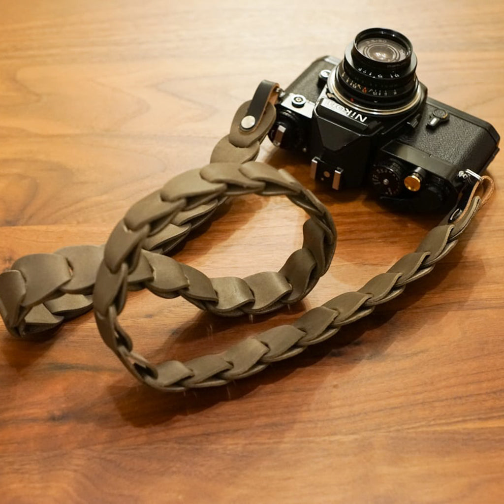 folklole for Camera Folklore | Camera strap like scales