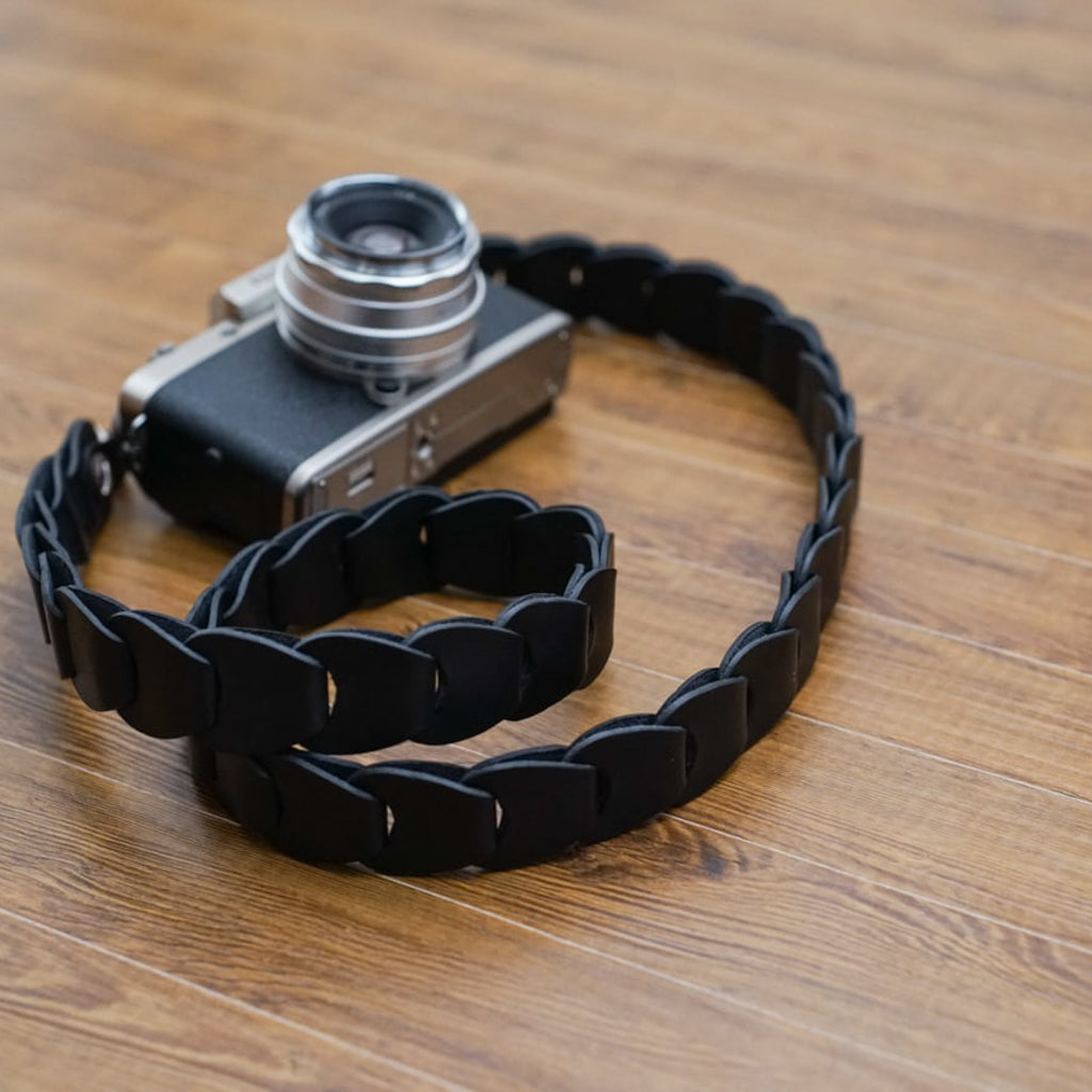 folklole for Camera Folklore | Camera strap like scales