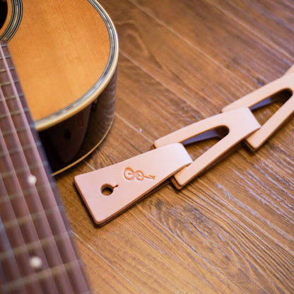 kolmio for ukulele Kolmio | Scale-like ukulele strap