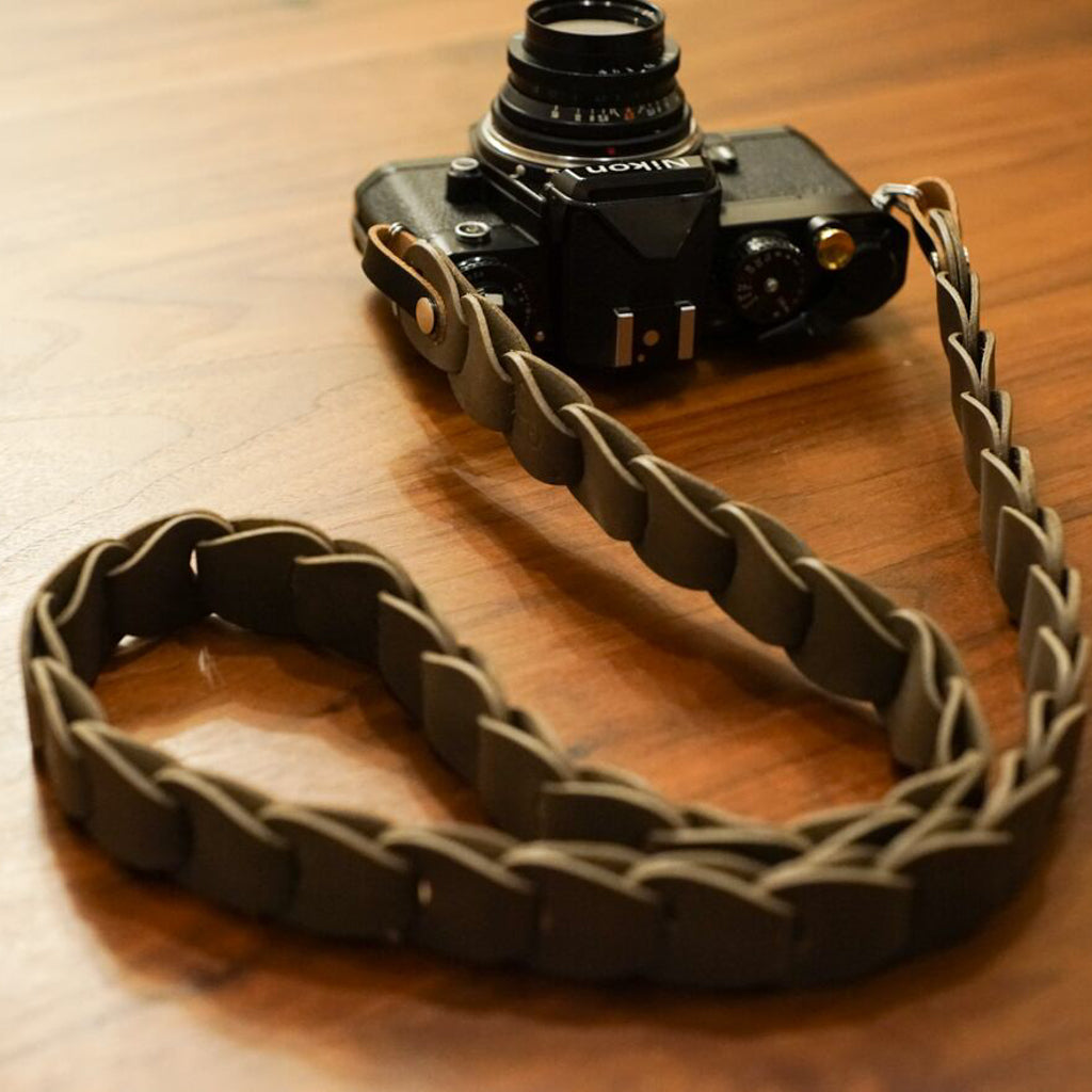 folklole for Camera Folklore | Camera strap like scales