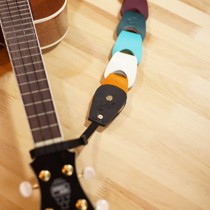Onstage | Guitar strap attachment [Ideal for guitars and ukuleles with only one strap pin]