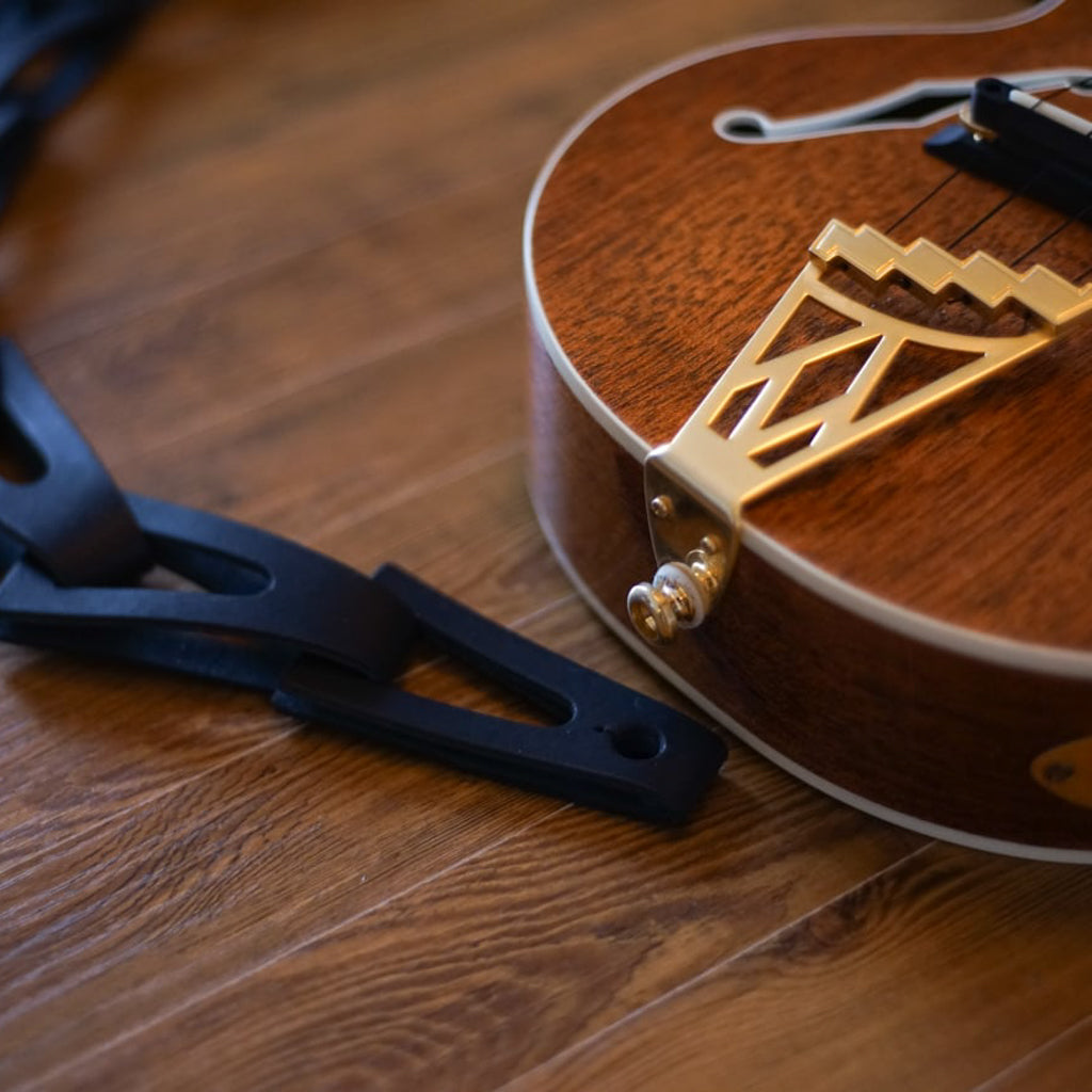 kolmio for ukulele Kolmio | Scale-like ukulele strap