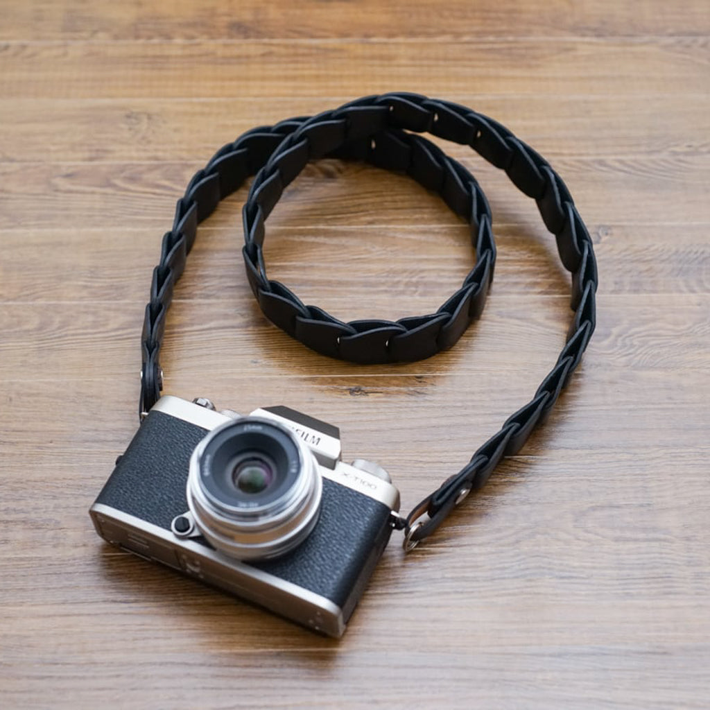 folklole for Camera Folklore | Camera strap like scales