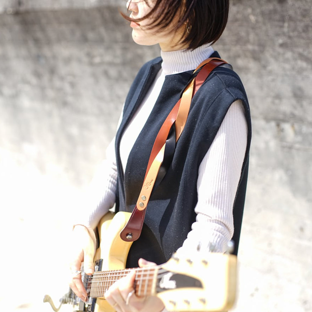 Triad | A braided guitar strap that makes just the right statement