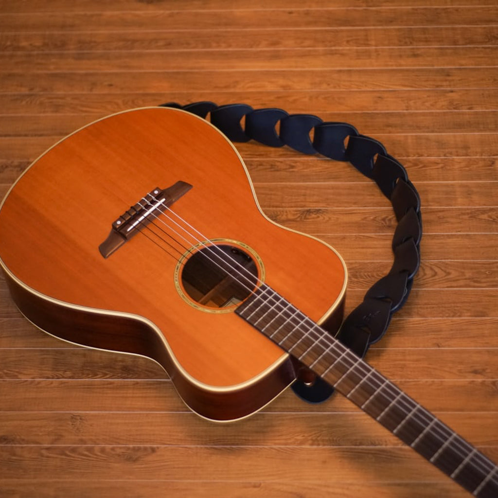 folklore | Guitar strap that looks like scales