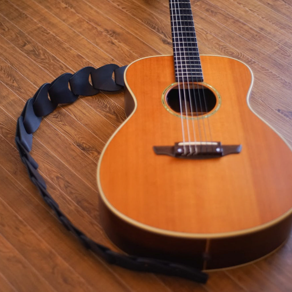 folklore | Guitar strap that looks like scales