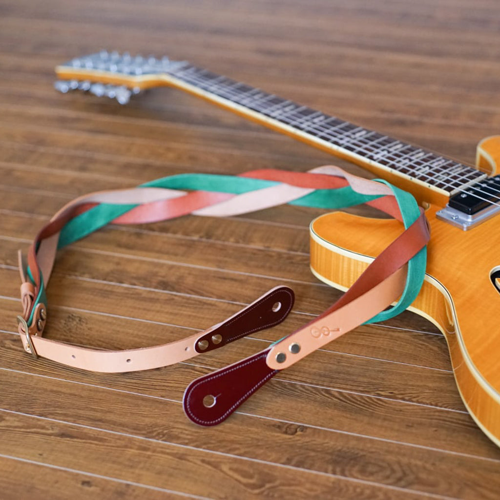 Triad トライアド Camel×Brown×Green ギターに装着したイメージ 4
